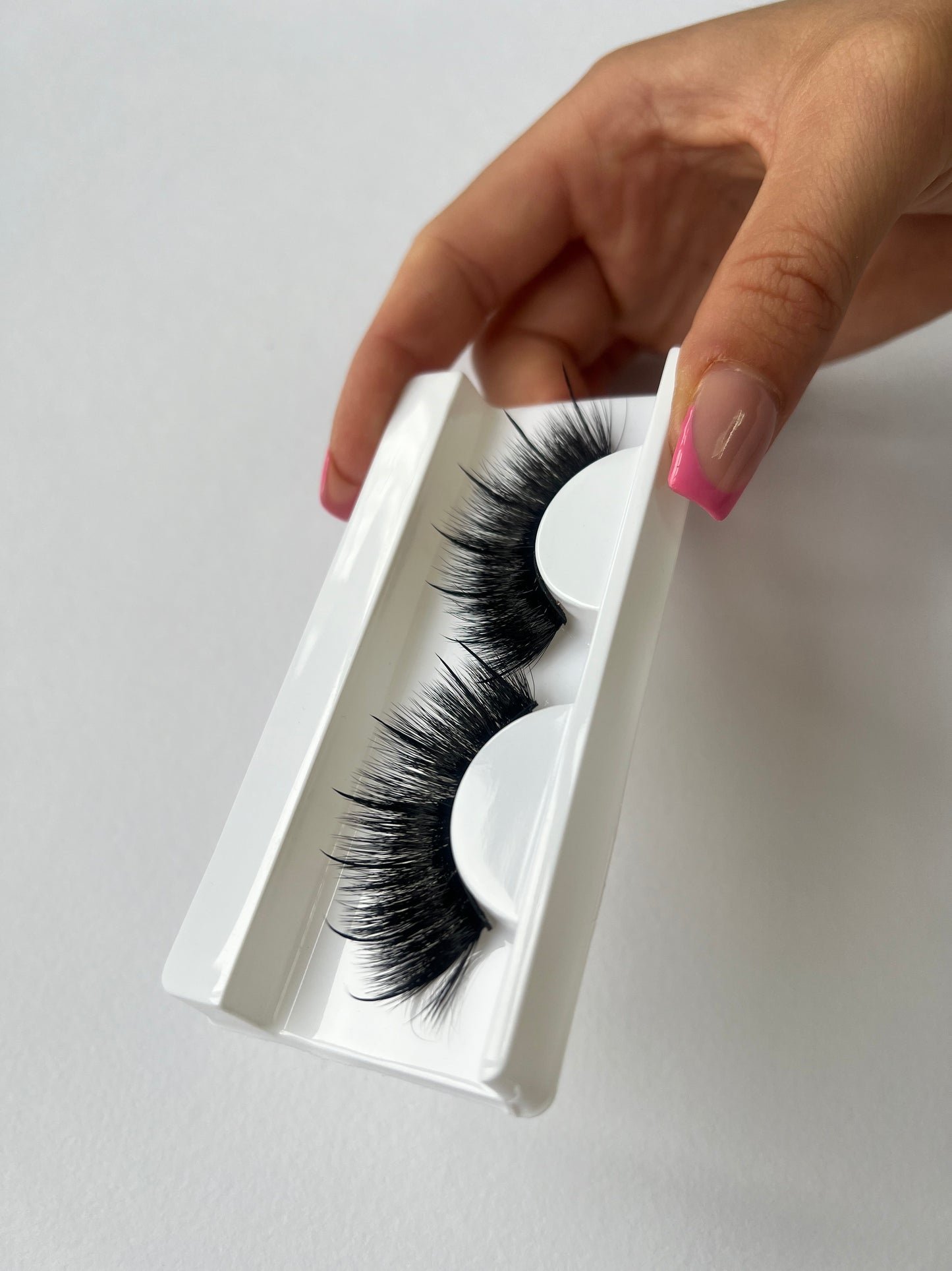 Slay 19mm Spiked Strip Lashes