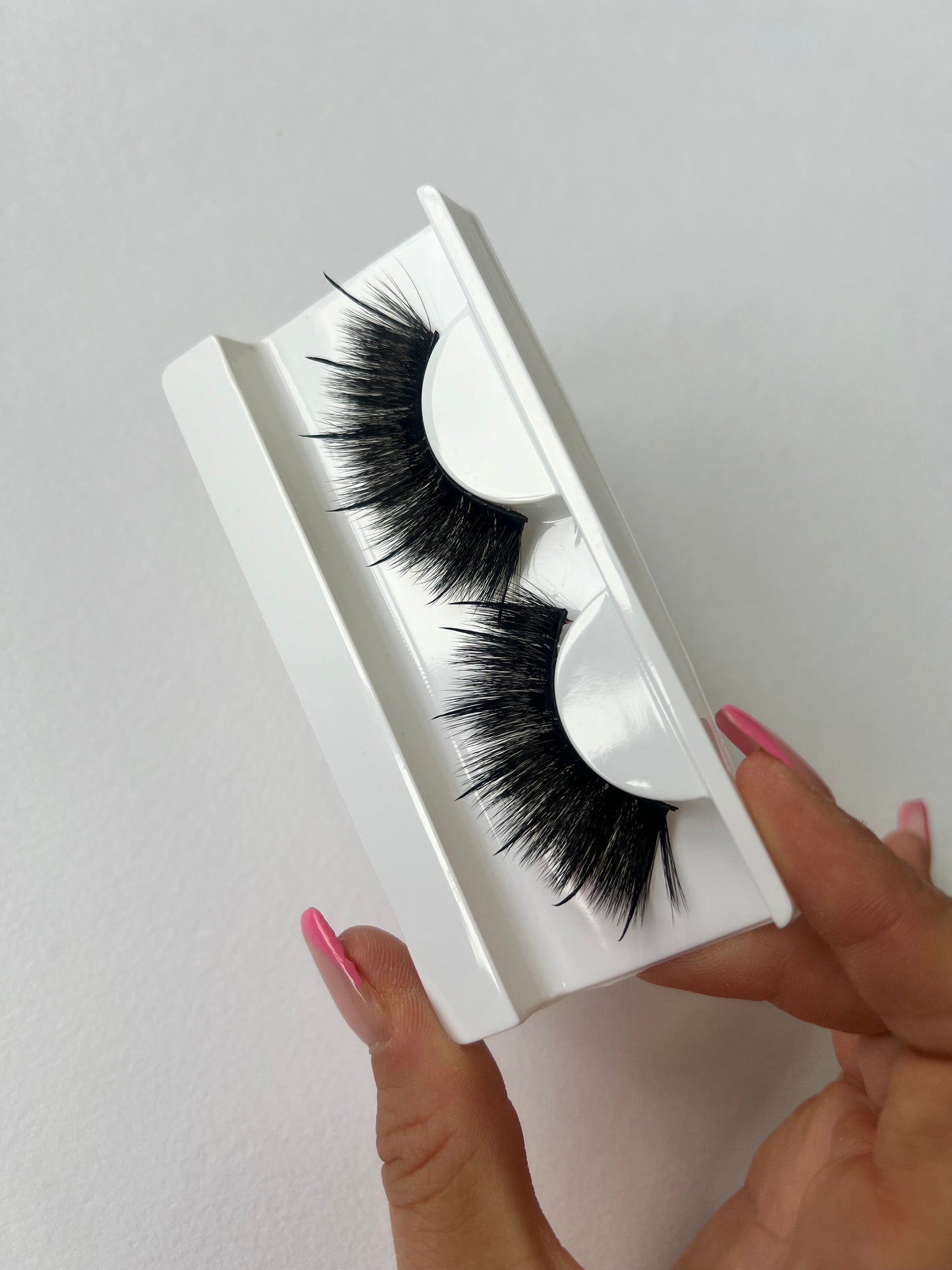 Slay 19mm Spiked Strip Lashes