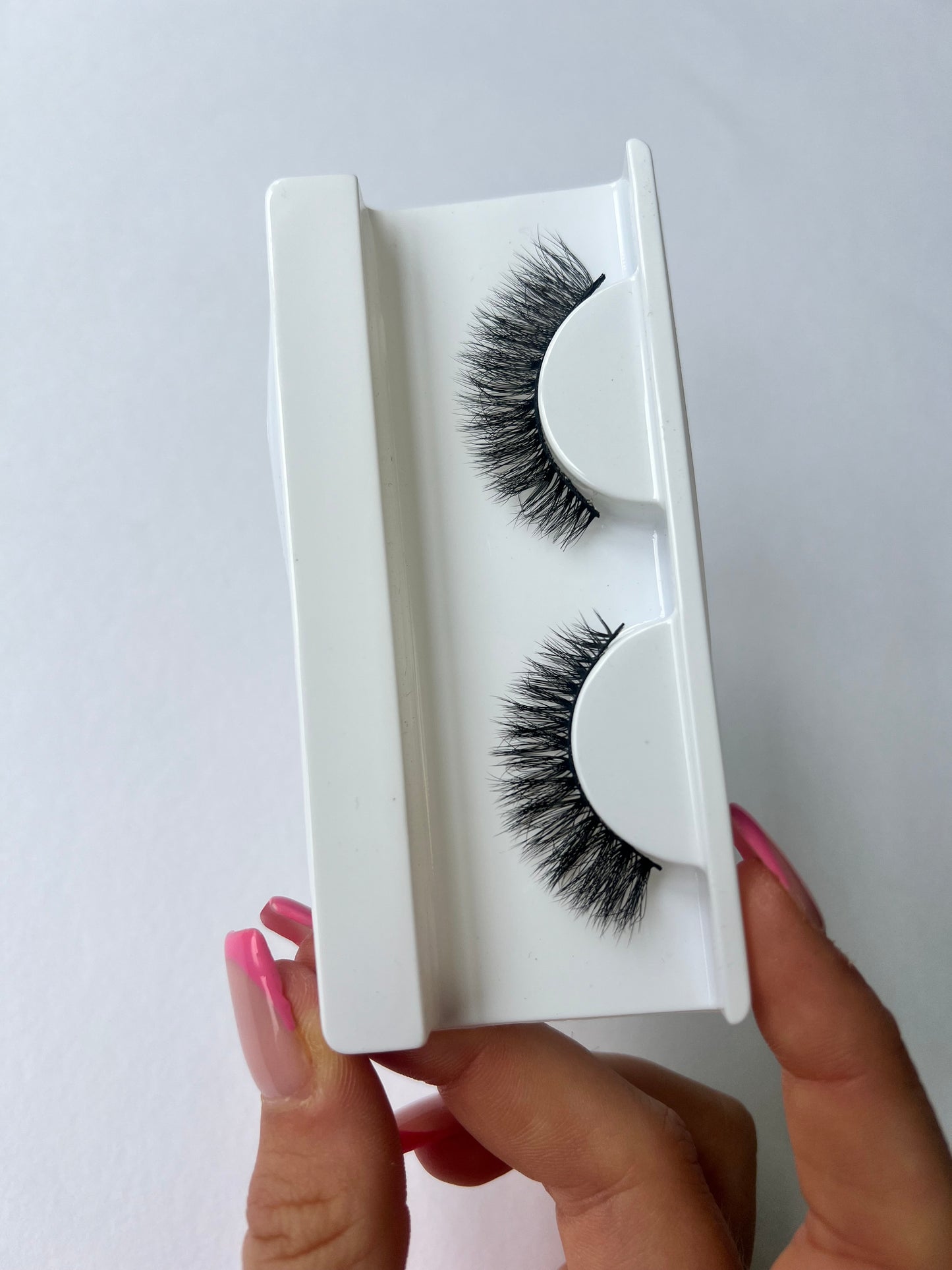 Icon - Full Wispy Strip Lashes