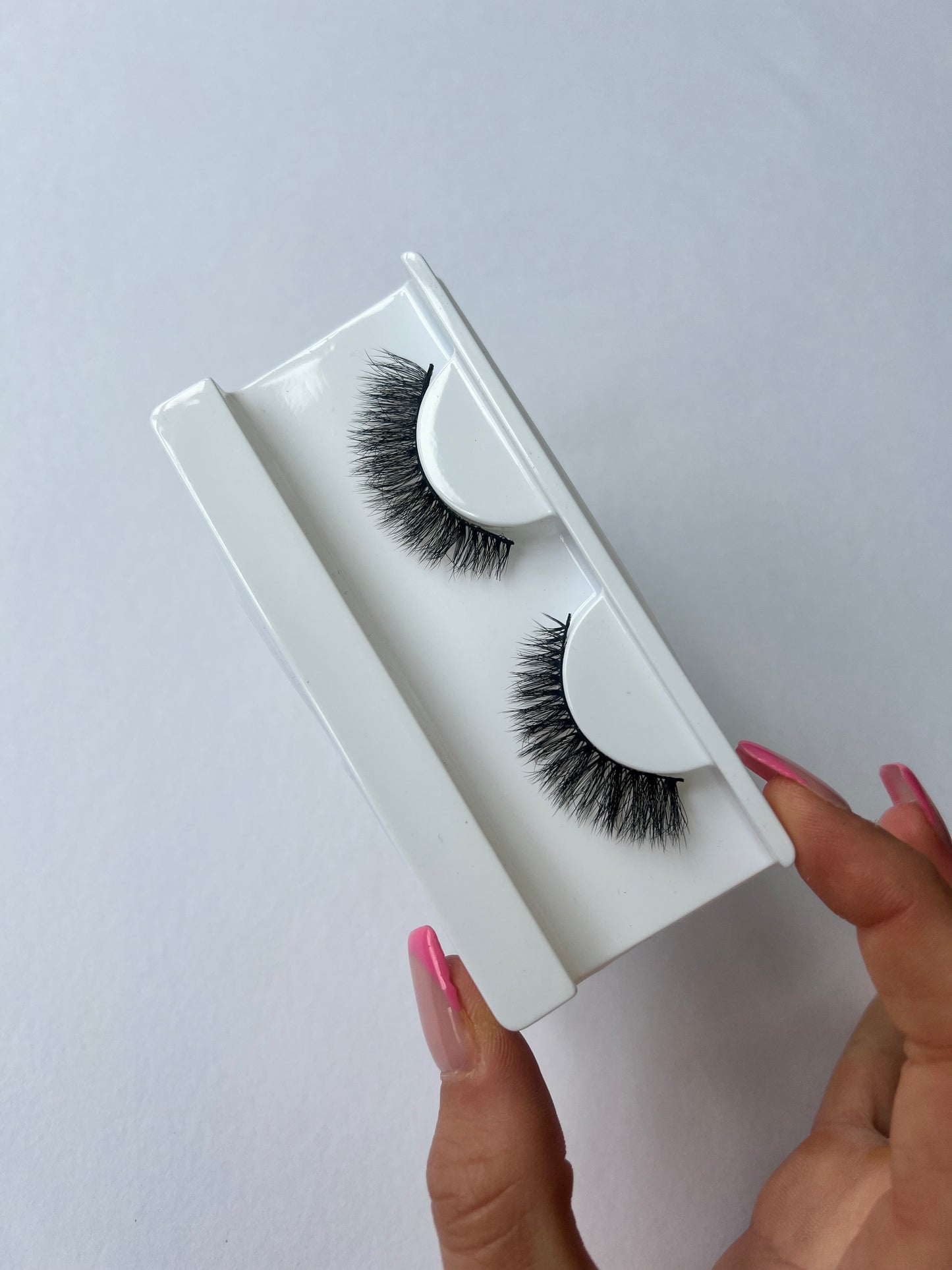 Icon - Full Wispy Strip Lashes