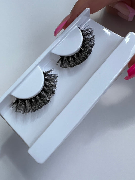 Princess - Russian Volume Strip Lashes