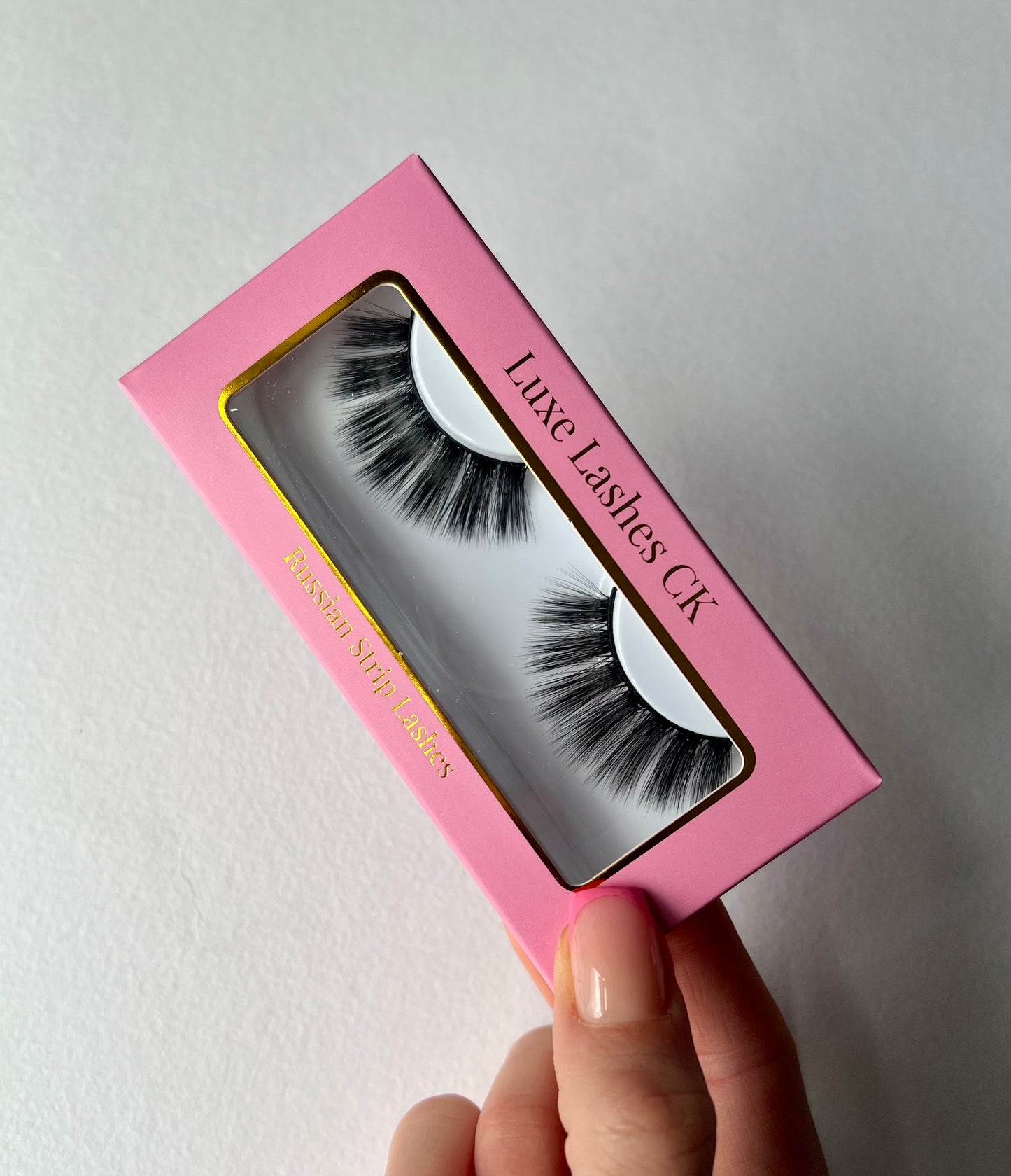 Sassy - Wispy Strip Lashes